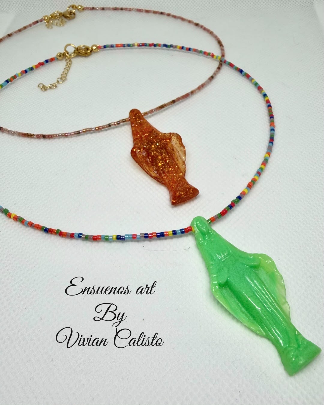 Virgen Milagrosa — Collar Ajustable