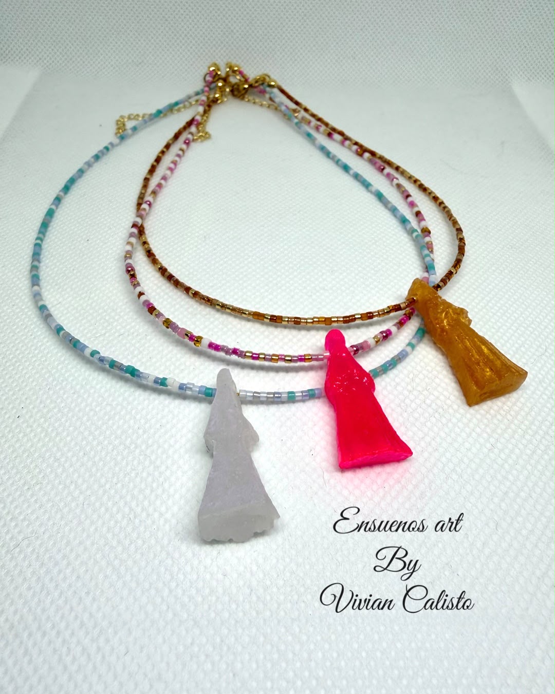 Virgen — Collar Ajustable